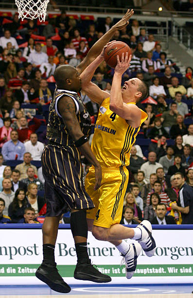 也使特鲁姆 也使特鲁姆