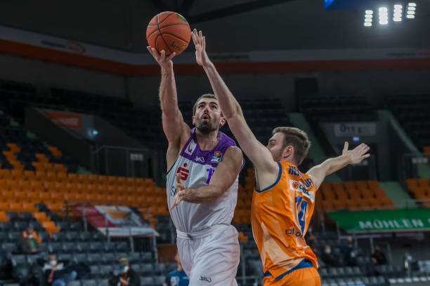 他不仅能防 他不仅能防