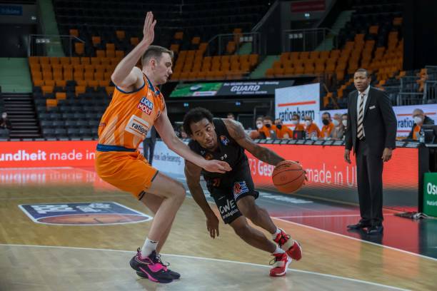 对于马格德 对于马格德